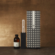 PORCELAIN DIFFUSER HINOKI