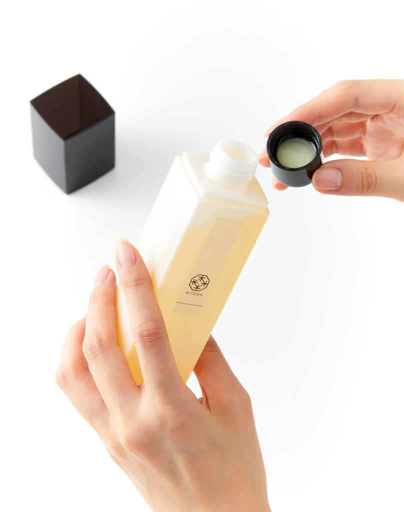 BATH ESSENCE HINOKI